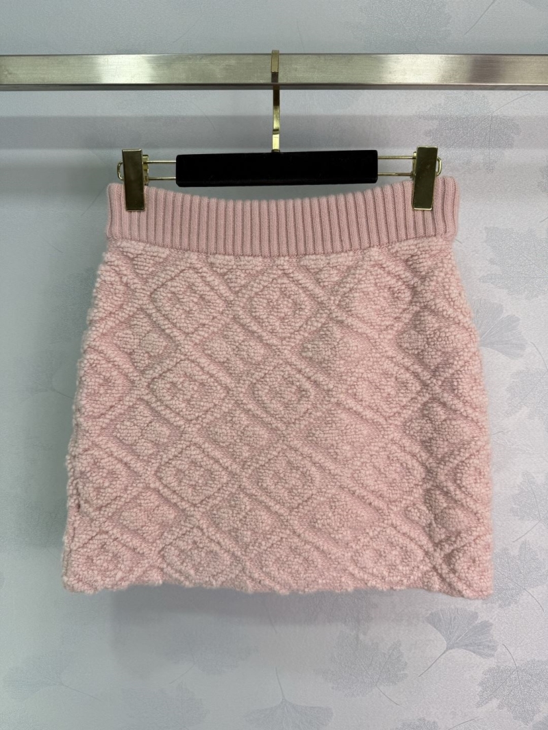 l0vis Vvtt0n sweaters